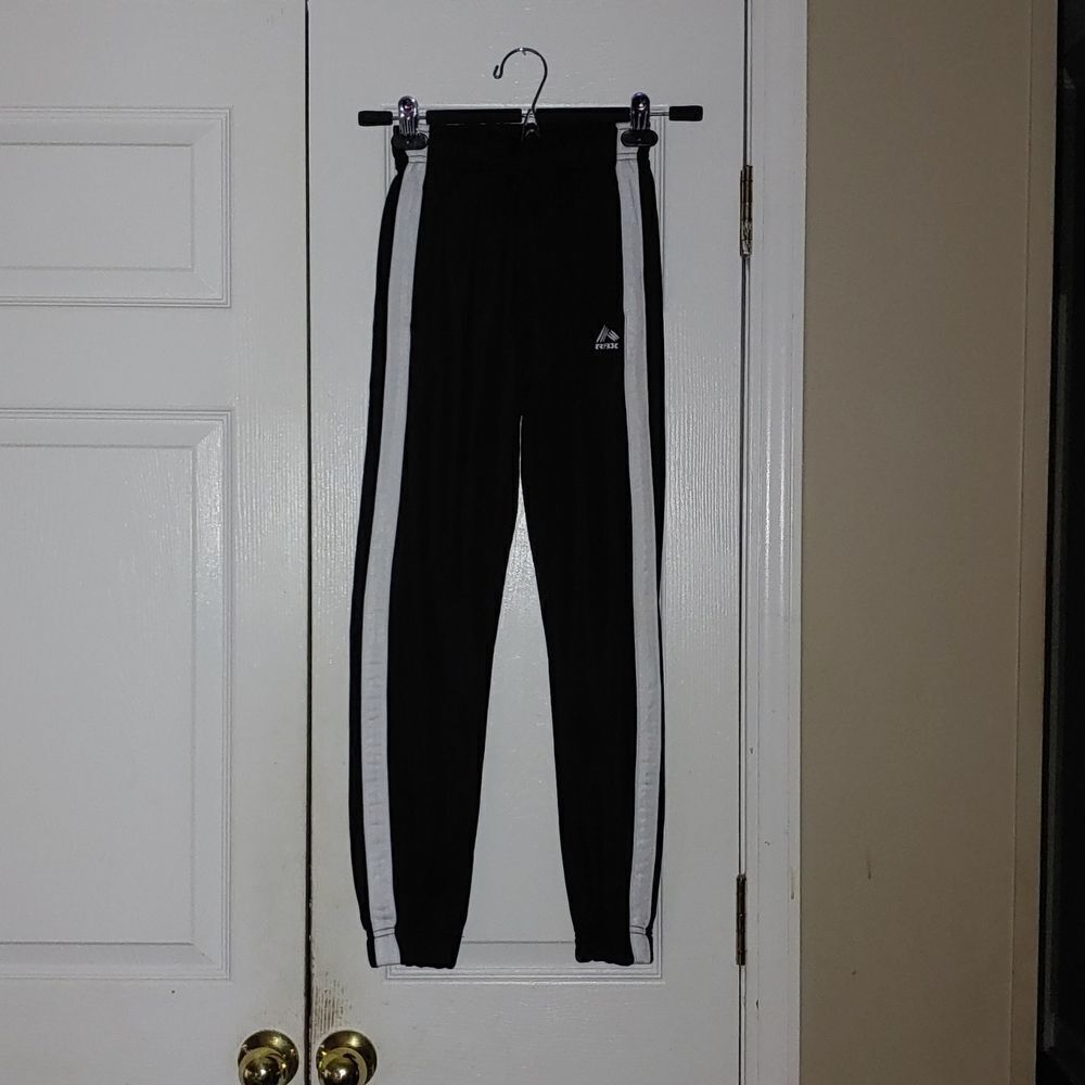 RBX black drawstring fleece lined cuffed sweatpants Sz S (8) NWOT